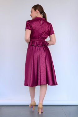 שמלה באורך מידי בגוון סגול ייו