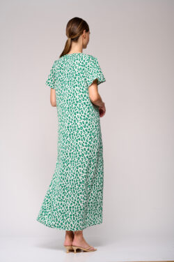 שמלת מקסי בהדפס מנומר בגווני ירוק